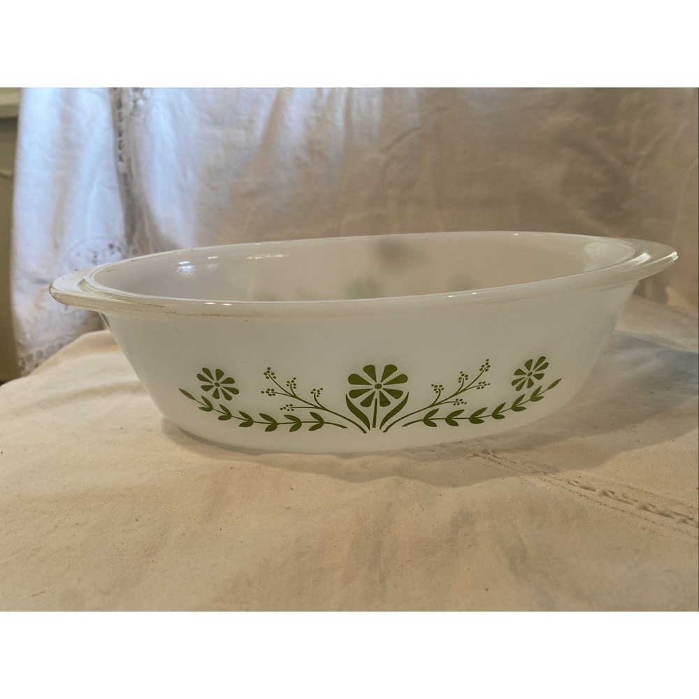 Vintage Glasbake Casserole Dish J235 1 QT Green Daisy Milk Glass Oval